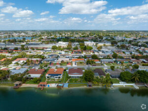 Reliable bottled water delivery service in Hialeah – Fresh, clean water for offices, homes, and businesses across Hialeah.